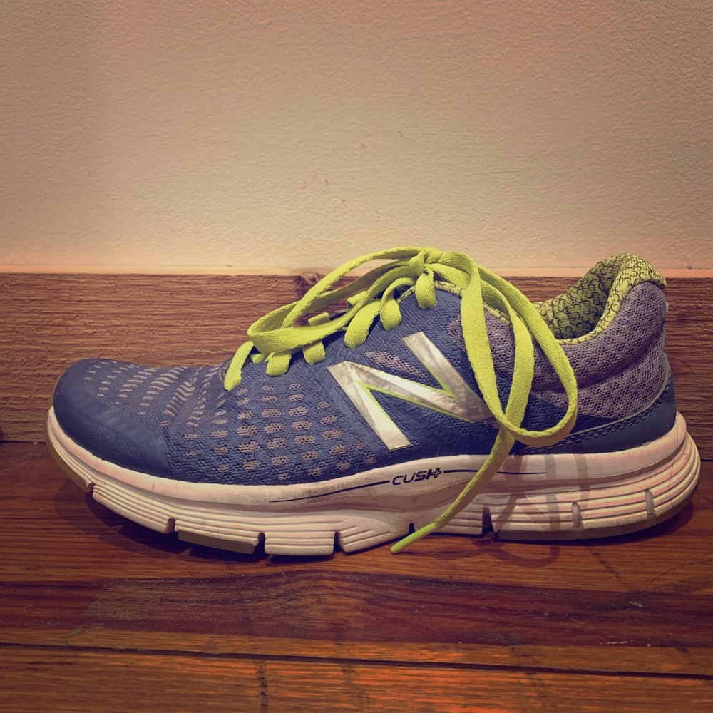 New Balance 775 Running Shoes